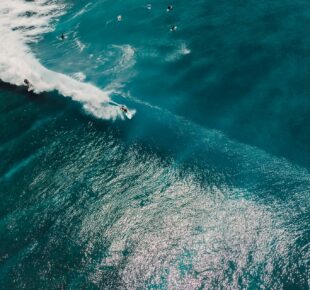 Top 6 des meilleurs spots de Surf en Guadeloupe !